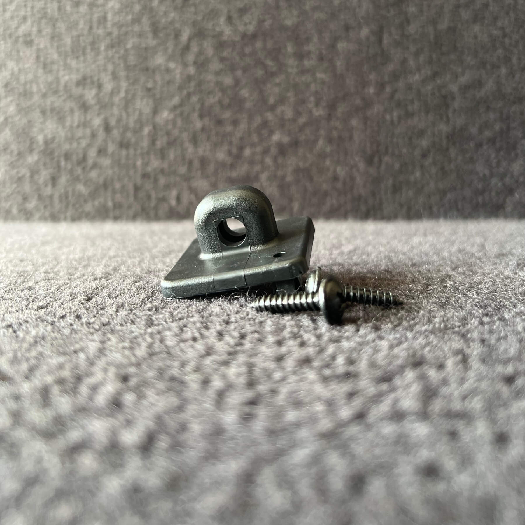 classic-shop-base-para-fixacao-vareta-de-suporte-do-capot-0401gmg0004-0.jpg