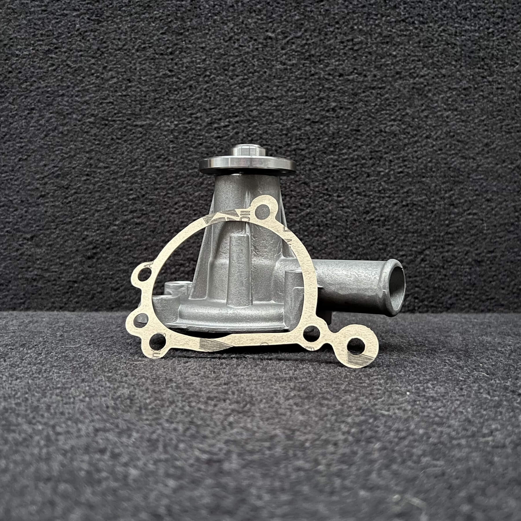 BOMBA AGUA ALTO DÉBITO C/SAIDA TUBO BY PASS