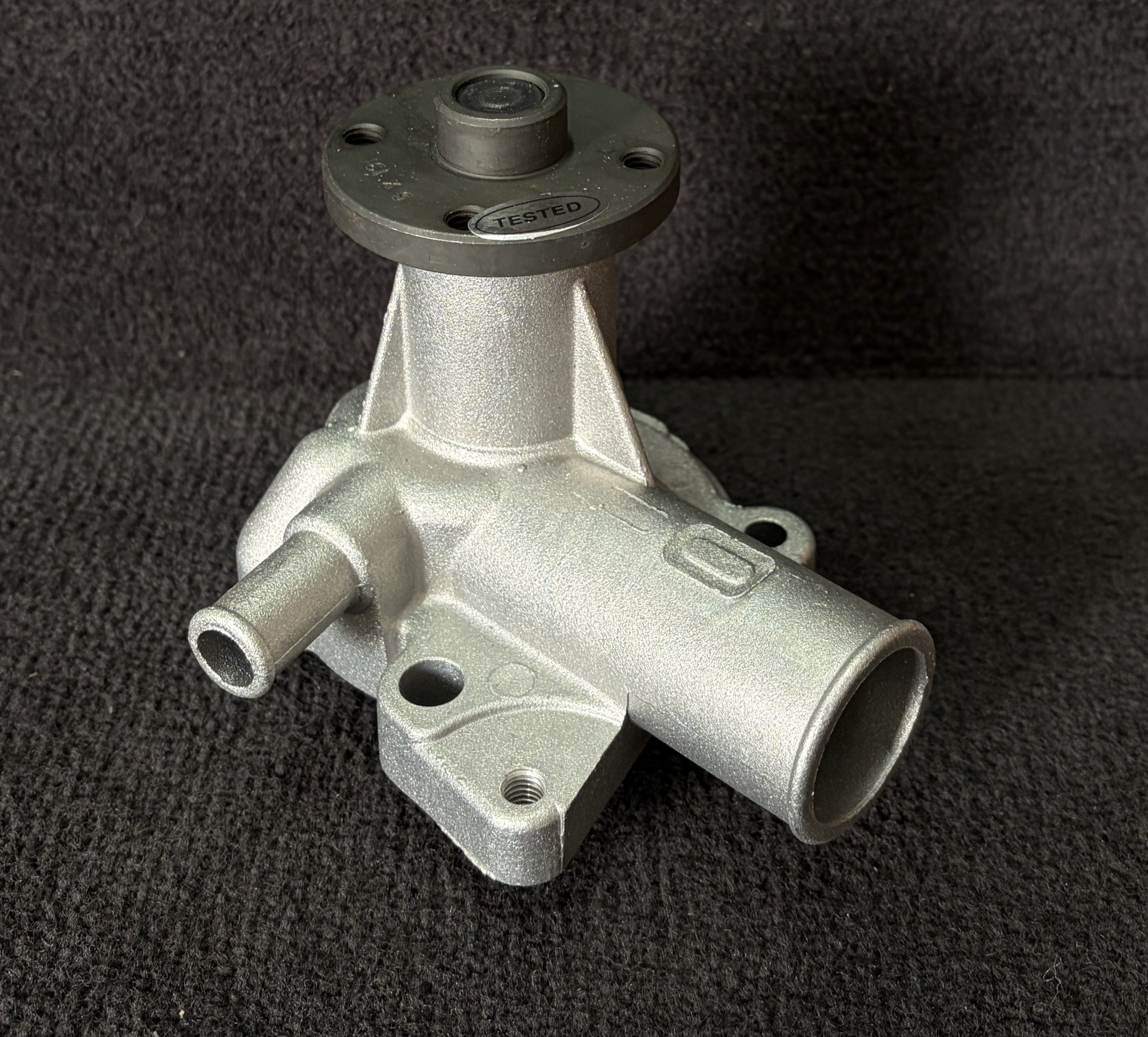 classic-shop-bomba-de-agua-ford-16-0405ford526-0.png