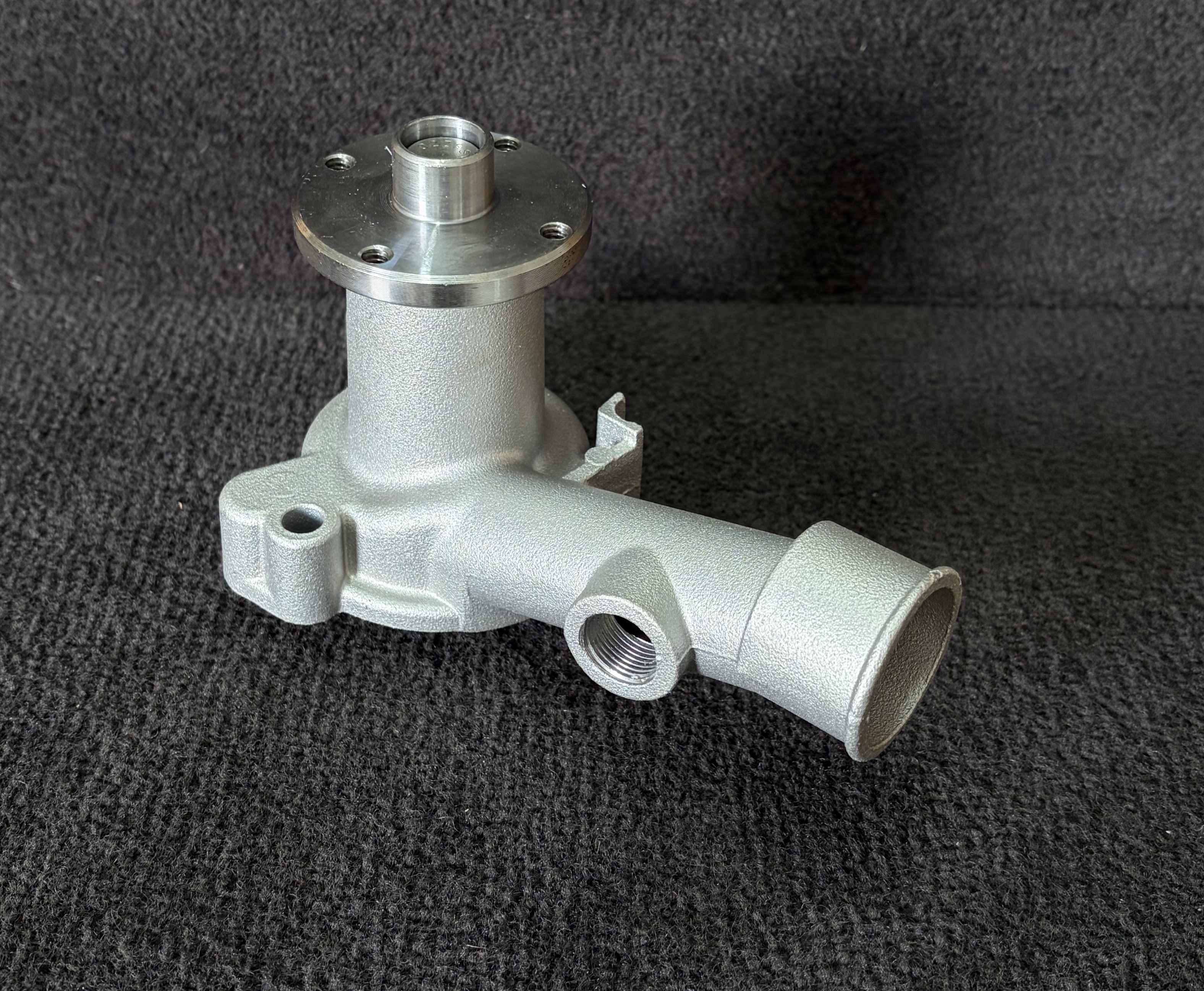 classic-shop-bomba-de-agua-ford-pre-xflow-0405ford181-0.png