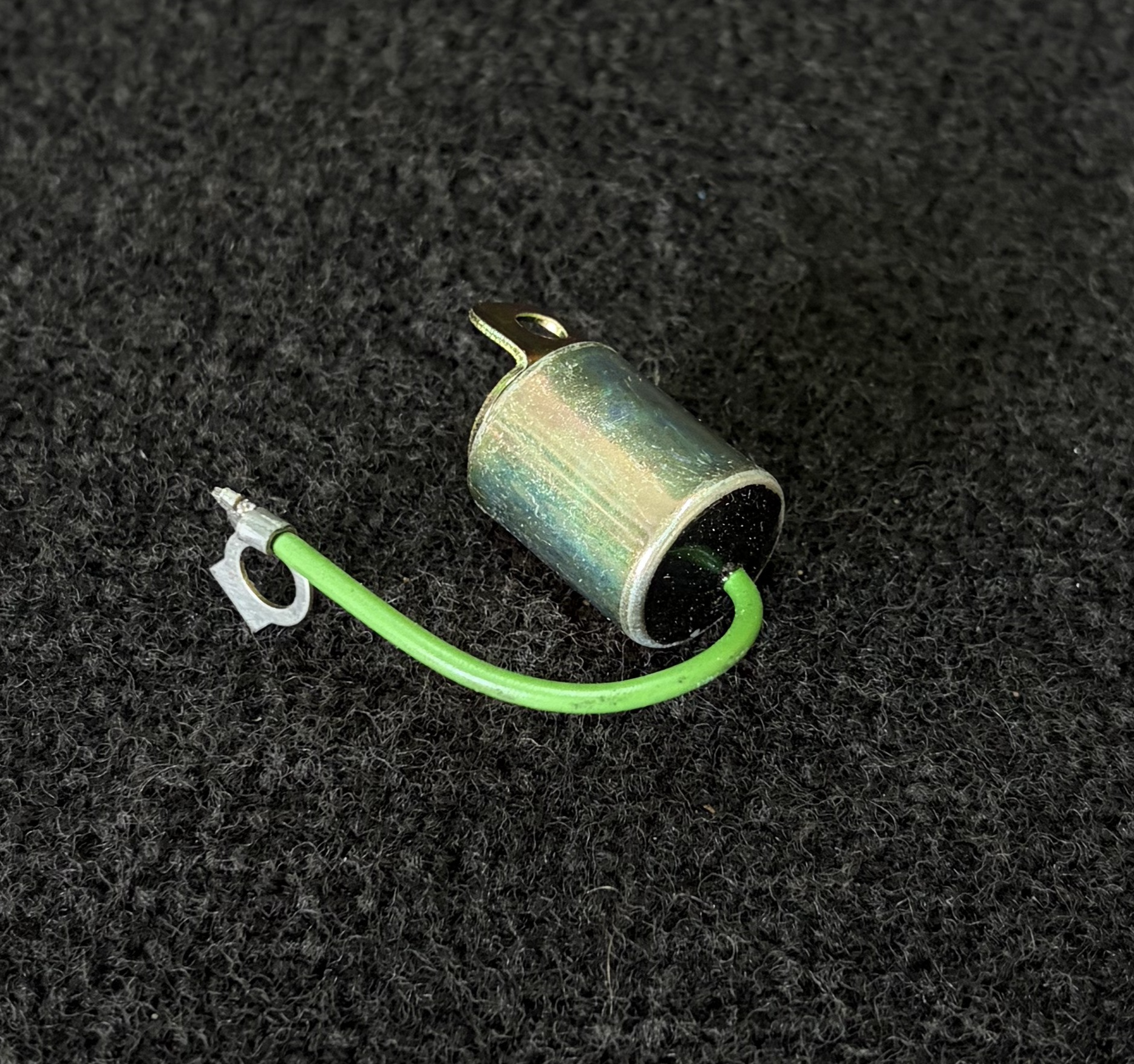 classic-shop-condensador-25d-0710amg0023-0.png