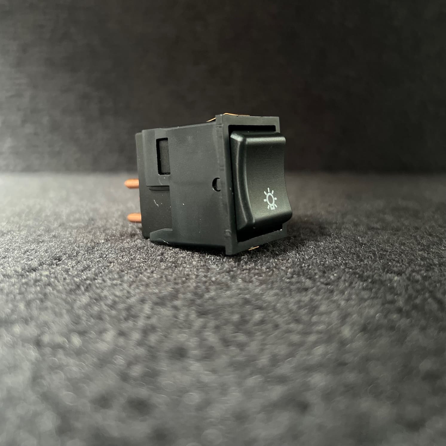 classic-shop-interruptor-da-luz-mk4-0711amg0003-0.jpg