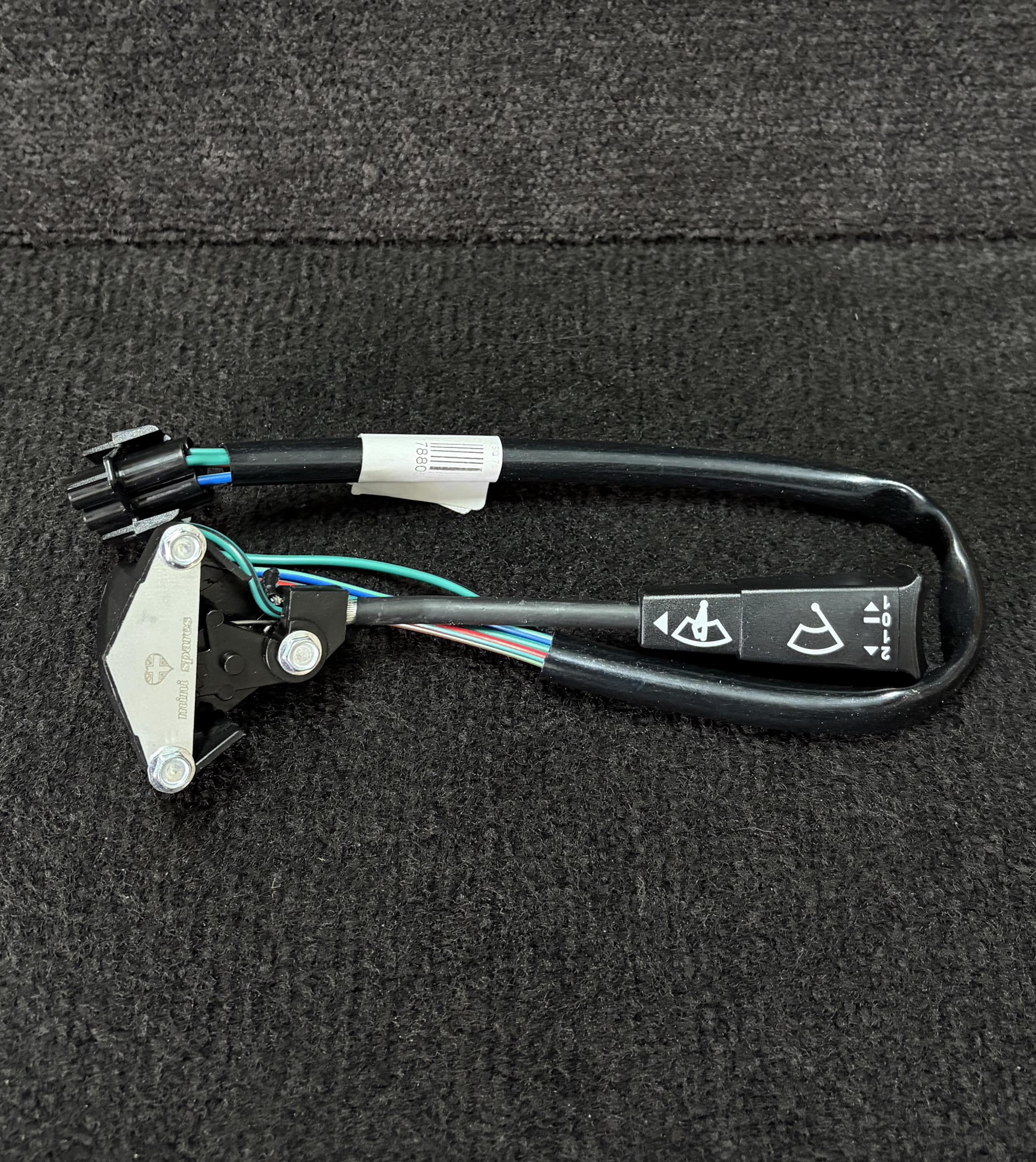 classic-shop-manete-limpa-para-brisas-esq-76-89-0711amg8285-0.png