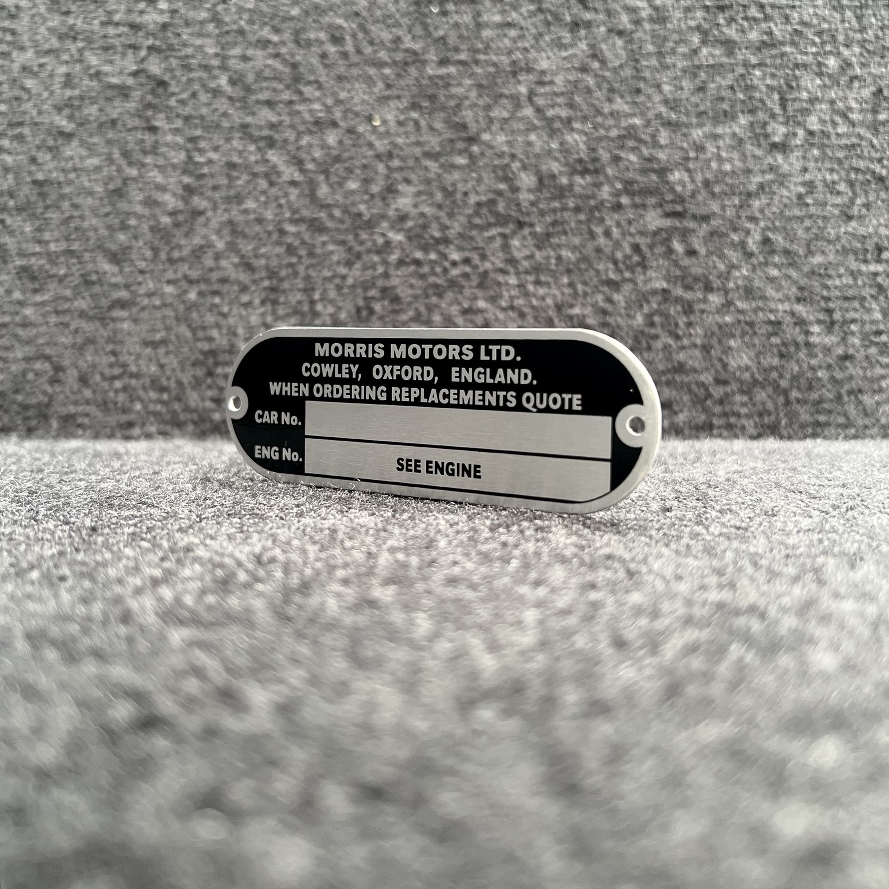classic-shop-placa-chapa-de-chassis-morris-0106amg0002-0.jpg