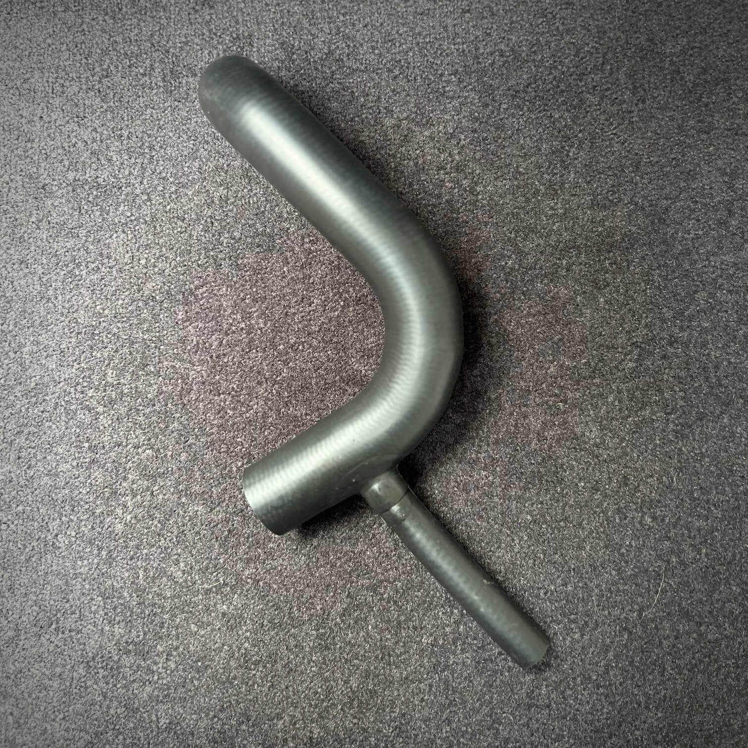 TUBO DE ÁGUA COM REDUÇÃO