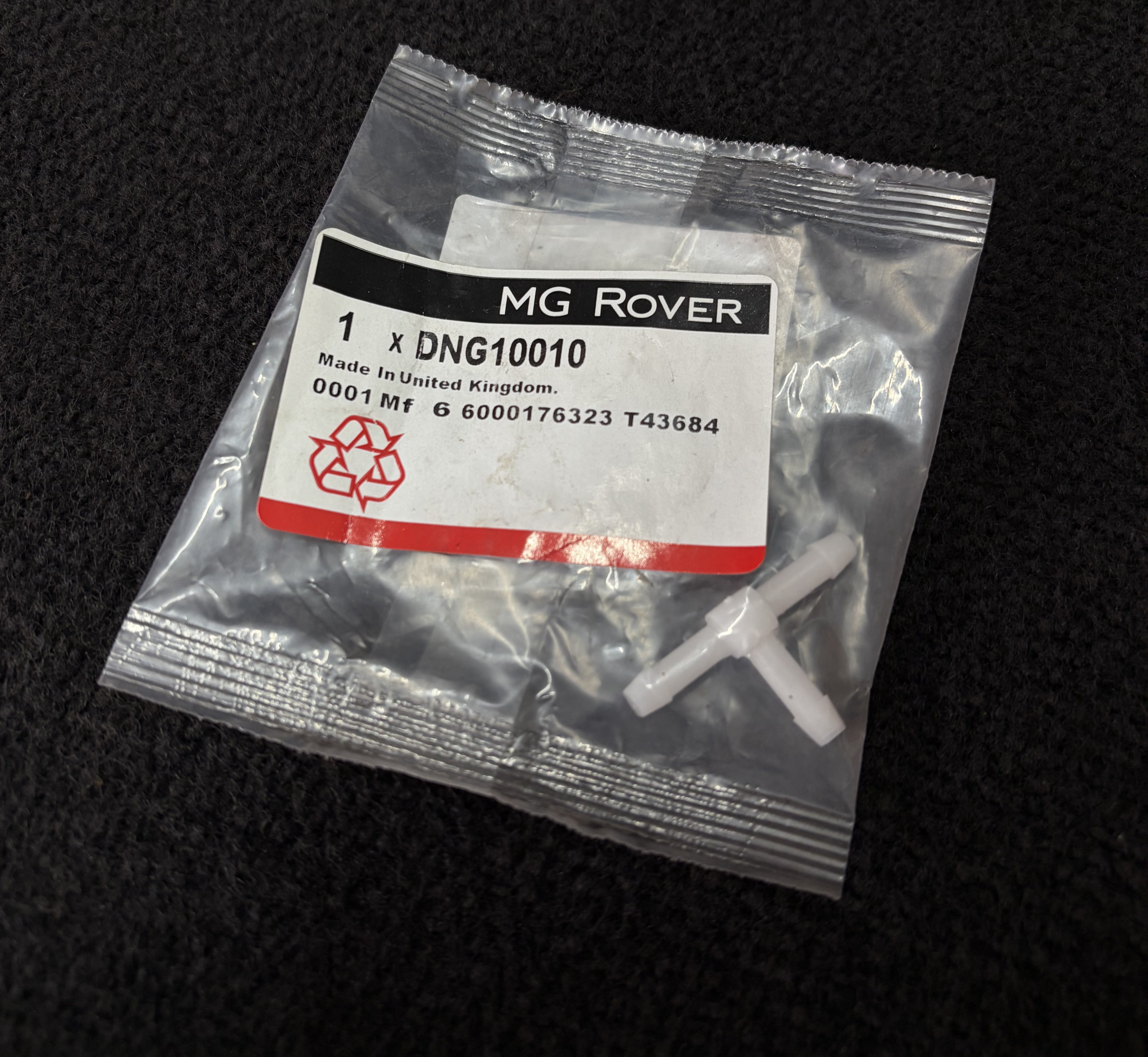 classic-shop-uniao-em-t-para-tubo-esguicho-land-rover-dng10010-0.png