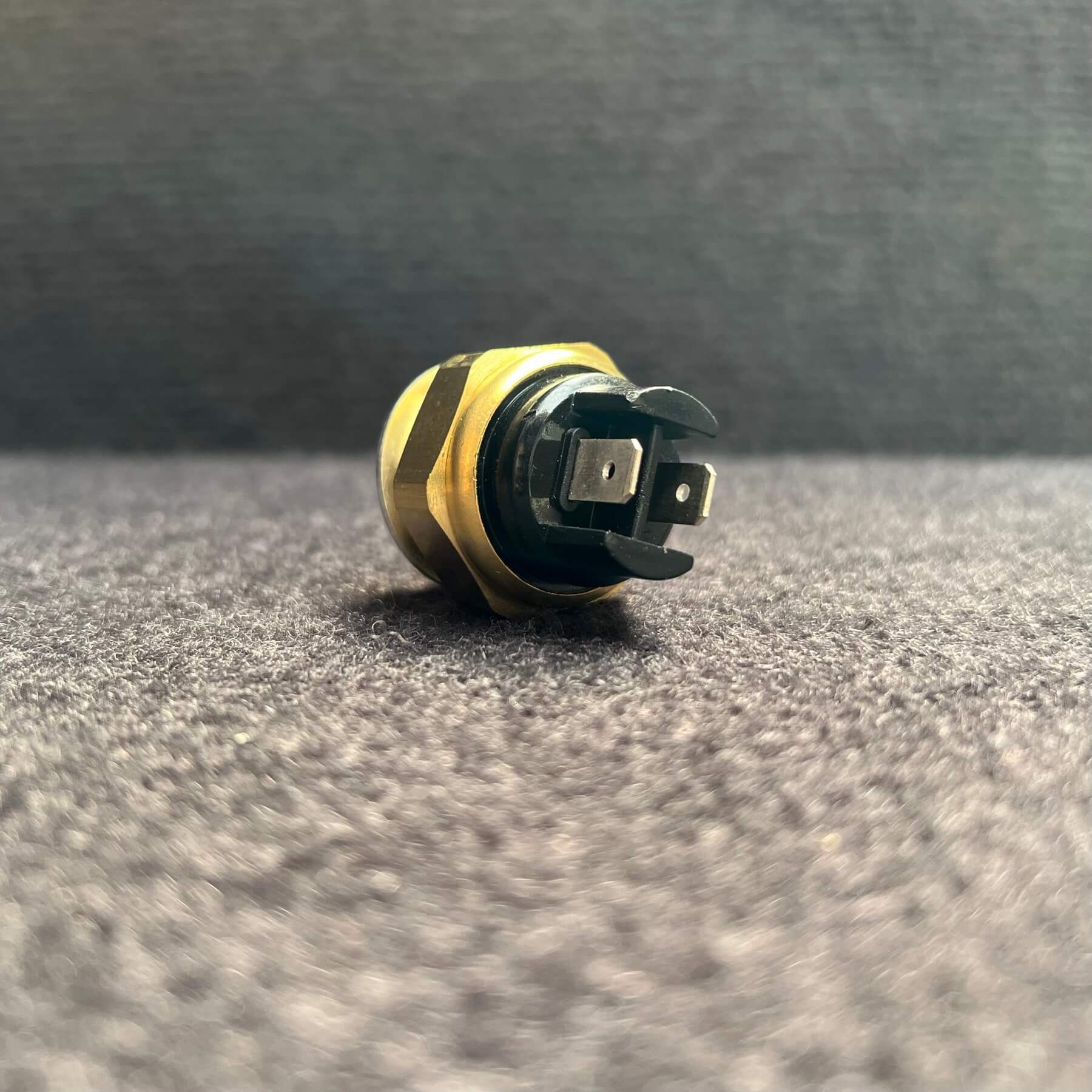 VALVULA PARA RADIADOR 2 CORE